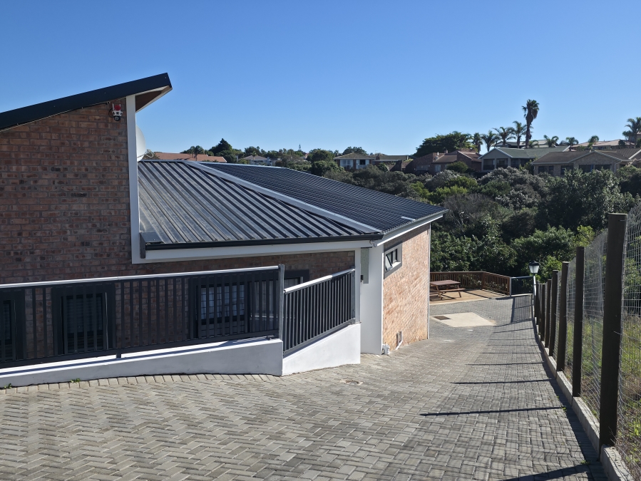 4 Bedroom Property for Sale in Noorsekloof Eastern Cape
